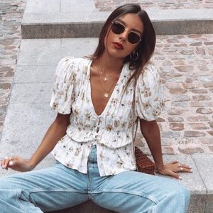 ✨ZARA Voluminous Top✨